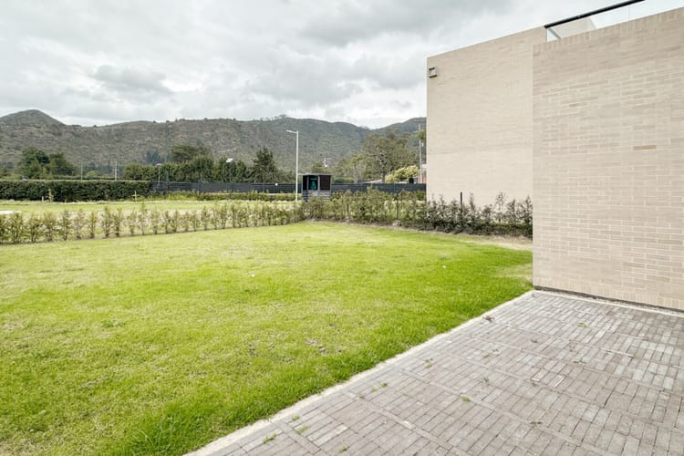 Casa de 4 alcobas en arriendo en Siberia, Cota, 211 m² · foto 24 de 24
