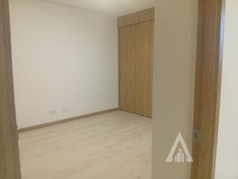 Apartamento en venta en Los Naranjos, Itagüí · foto 12 de 14