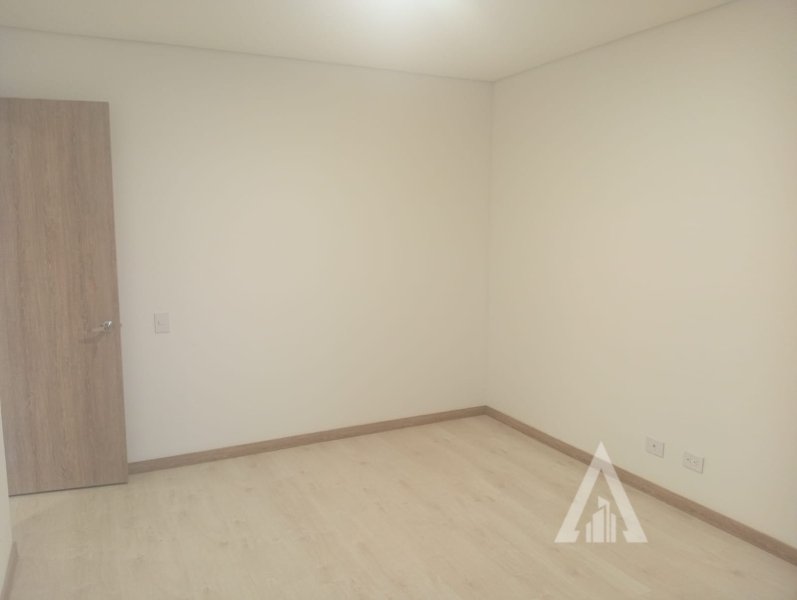Apartamento en venta en Los Naranjos, Itagüí · foto 13 de 14