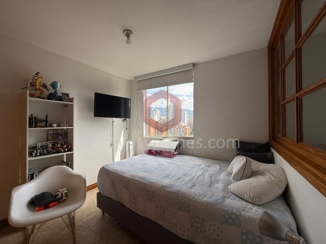 Apartamento de 4 alcobas en arriendo en Patio Bonito, Medellín, 140 m² · foto 10 de 24