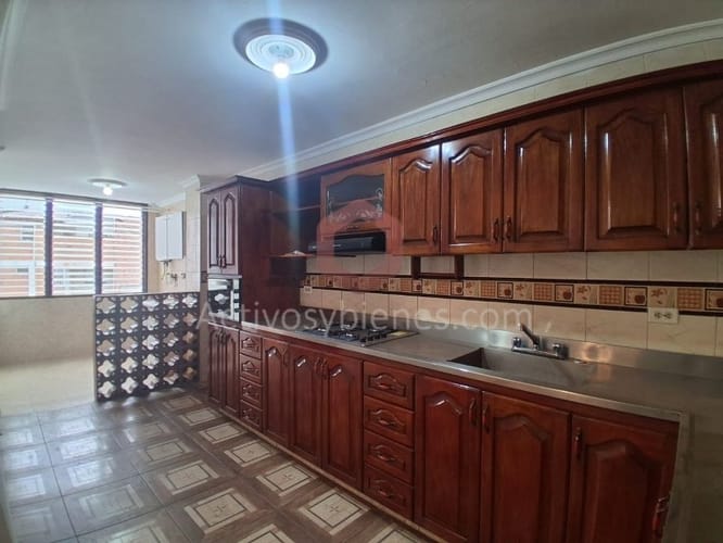 Apartamento de 3 alcobas en arriendo en Bolivariana, Medellín, 130 m² · foto 2 de 21