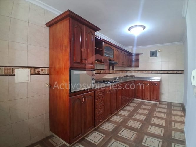 Apartamento de 3 alcobas en arriendo en Bolivariana, Medellín, 130 m² · foto 3 de 21