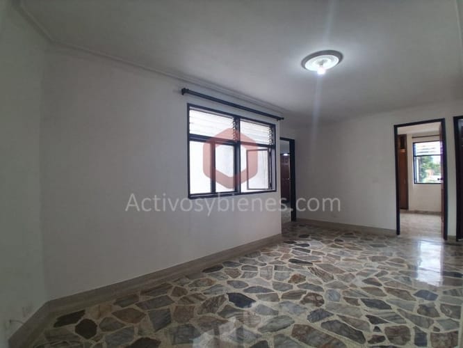 Apartamento de 3 alcobas en arriendo en Bolivariana, Medellín, 130 m² · foto 13 de 21
