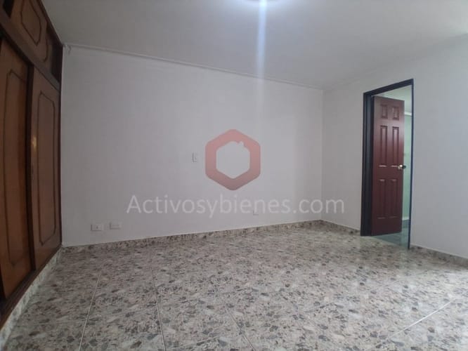 Apartamento de 3 alcobas en arriendo en Bolivariana, Medellín, 130 m² · foto 19 de 21