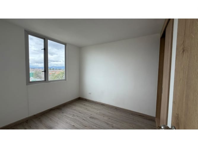 Apartaestudio en venta en Alamos, Bogotá, 28 m² · foto 15 de 24
