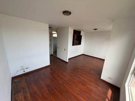 Apartamento de 3 alcobas en venta en Verbenal San Antonio, Bogotá, 66 m² · foto 9 de 24