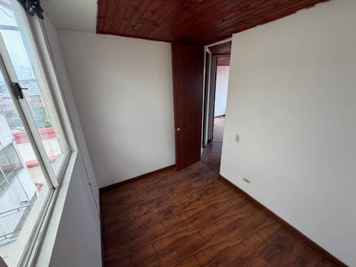 Apartamento de 3 alcobas en venta en Verbenal San Antonio, Bogotá, 66 m² · foto 17 de 24