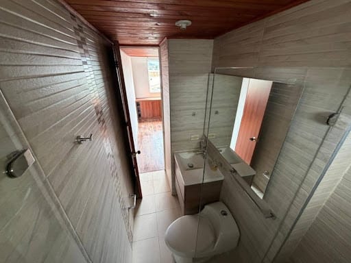 Apartamento de 3 alcobas en venta en Verbenal San Antonio, Bogotá, 66 m² · foto 20 de 24