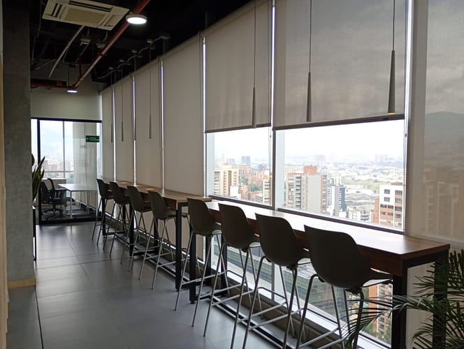 Oficina en arriendo en El Poblado, Medellín, 390 m² · foto 13 de 13