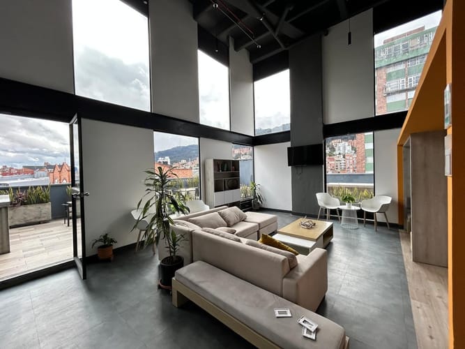 Apartaestudio en venta en Chapinero, Bogotá, 24 m² · foto 23 de 24