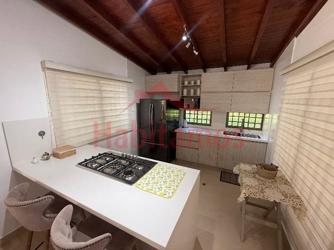 Finca en venta en Veliguarin, Piedecuesta, 4459 m² · foto 2 de 24