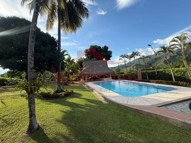 Finca en venta en Veliguarin, Piedecuesta, 4459 m² · foto 10 de 24
