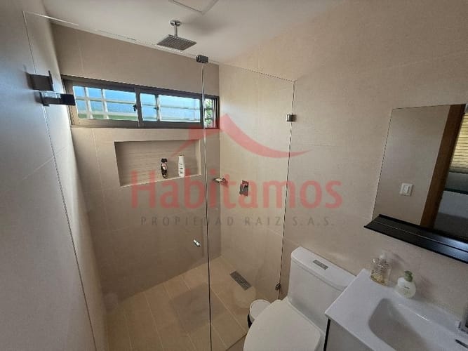 Finca en venta en Veliguarin, Piedecuesta, 4459 m² · foto 13 de 24