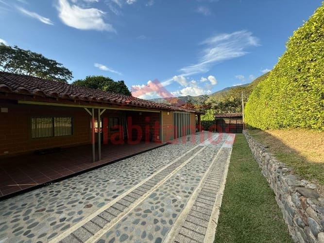 Finca en venta en Veliguarin, Piedecuesta, 4459 m² · foto 19 de 24