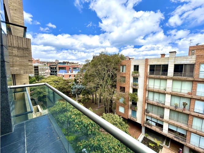 Apartamento de 3 alcobas en venta en Chicó Reservado, Bogotá, 160 m² · foto 5 de 24