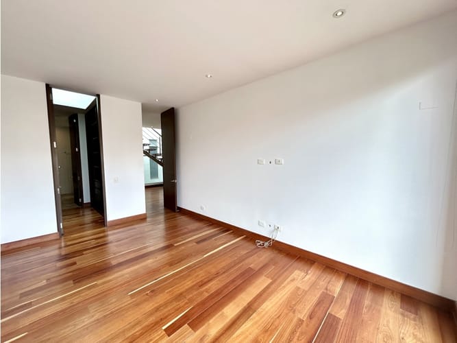 Apartamento de 3 alcobas en venta en Chicó Reservado, Bogotá, 160 m² · foto 19 de 24