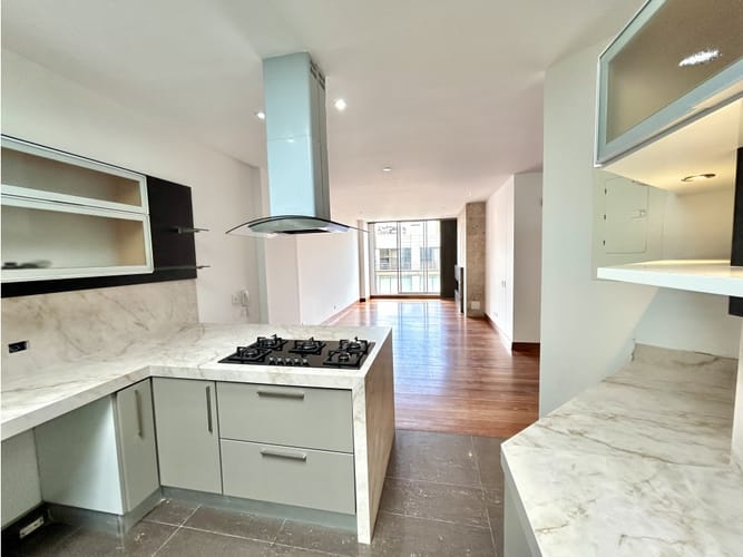 Apartamento de 3 alcobas en venta en Chicó Reservado, Bogotá, 160 m² · foto 23 de 24