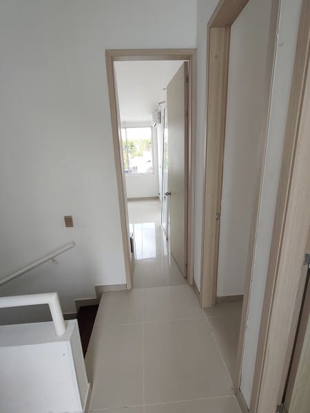 Casa de 4 alcobas en venta en El Castillo, Jamundí, 210 m² · foto 8 de 14