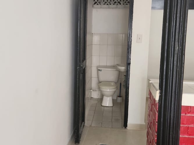 Local en arriendo en San Cayetano, Cali, 35 m² · foto 8 de 10