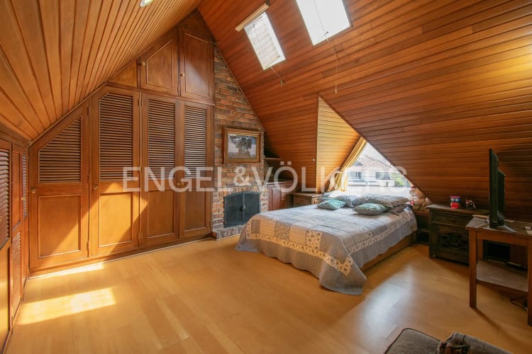 Casa de 4 alcobas en venta en San Jose De Bavaria, Bogotá, 218 m² · foto 15 de 20