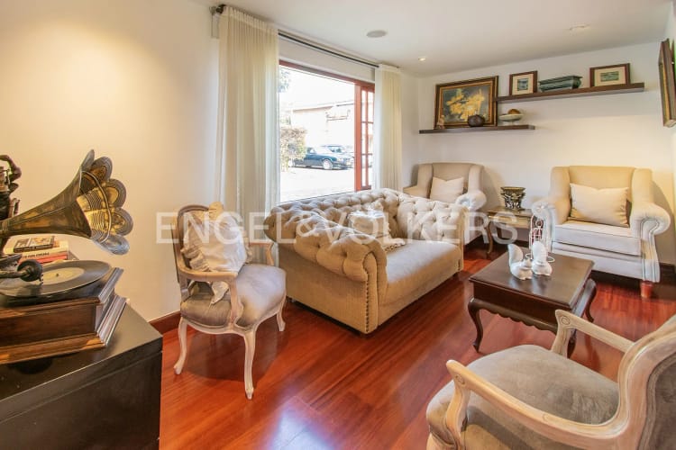 Casa de 4 alcobas en venta en San Jose De Bavaria, Bogotá, 218 m² · foto 11 de 20