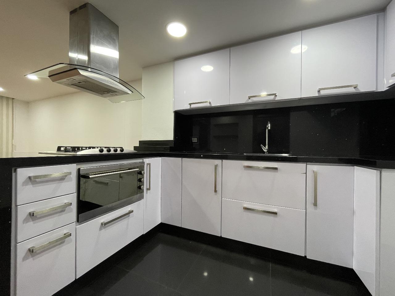 Apartamento en venta en Lagos De Torca, Bogotá · foto 7 de 23