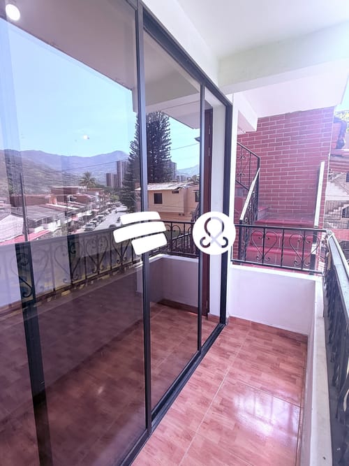 Apartamento de 3 alcobas en venta en Niquia, Bello, 55 m² · foto 2 de 8