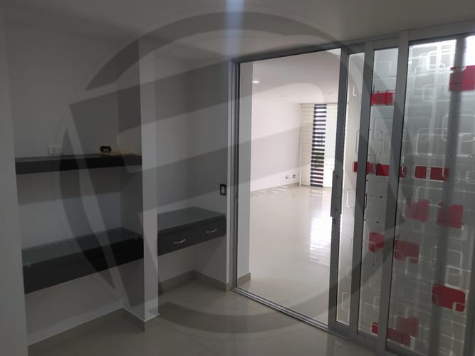 Casa de 4 alcobas en venta en Lomitas, Villa del Rosario, 200 m² · foto 6 de 19