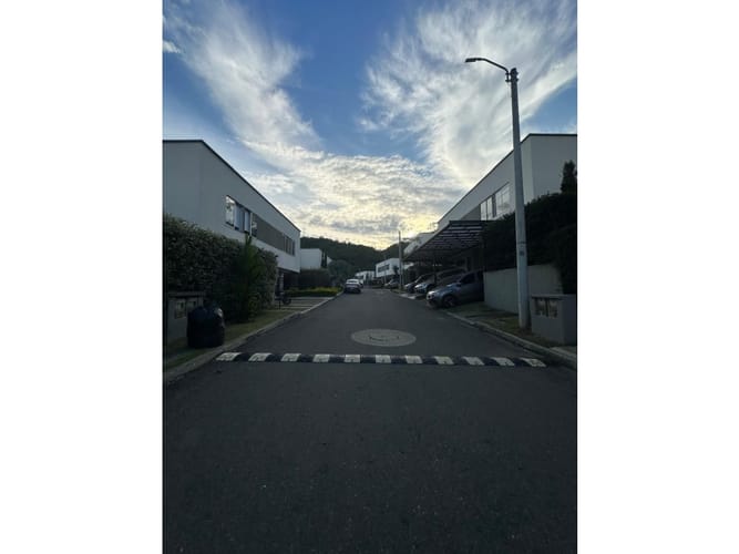 Casa de 3 alcobas en venta en Alfaguara, Jamundí, 150 m² · foto 18 de 19
