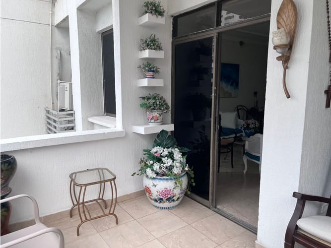 Apartamento de 3 alcobas en venta en Bocagrande, Cartagena, 125 m² · foto 12 de 14