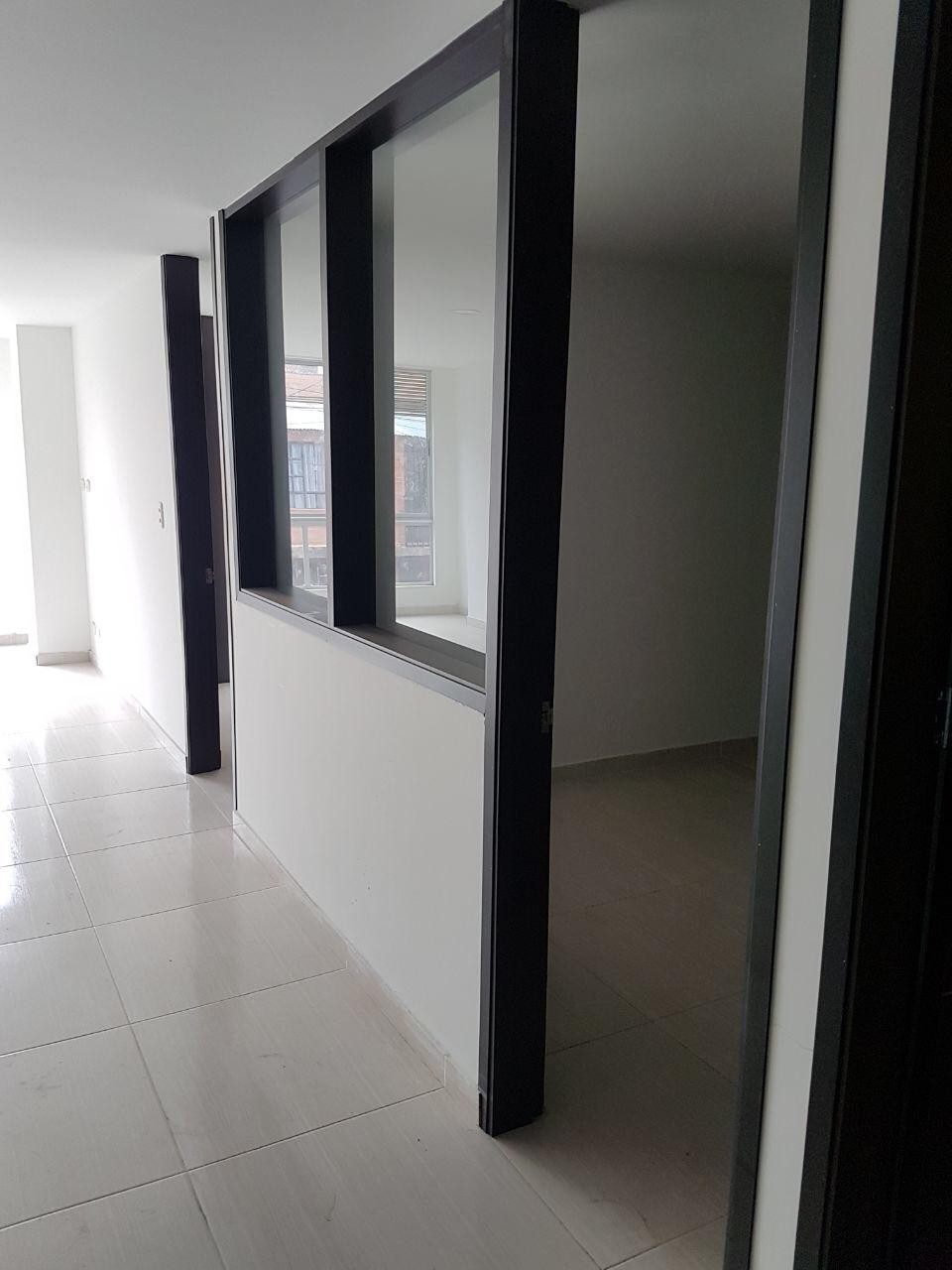 Apartamento en venta en Los Cerezos, Bogotá · foto 4 de 11