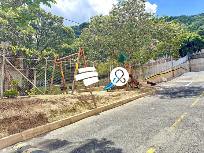 Apartamento de 3 alcobas en venta en Cabuyal, Copacabana · foto 17 de 18