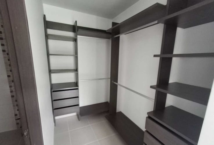 Apartamento de 3 alcobas en venta en Menzuly, Floridablanca, 94 m² · foto 13 de 20
