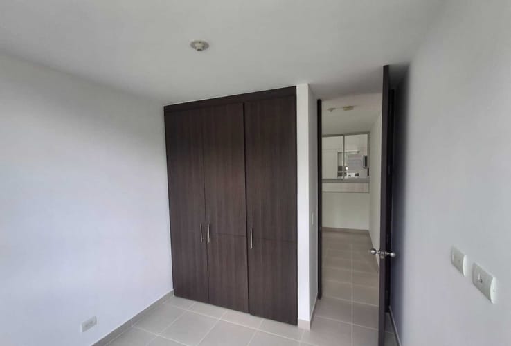 Apartamento de 3 alcobas en venta en Menzuly, Floridablanca, 94 m² · foto 15 de 20