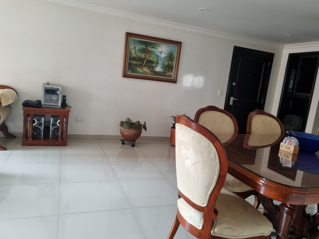 Apartamento en venta en Alhambra, Bogotá · foto 5 de 24