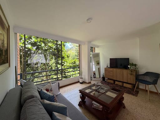 Apartamento de 3 alcobas en venta en Loma Del Escobero, Medellín, 98 m² · foto 10 de 22