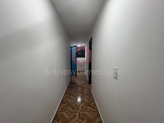 Casa de 4 alcobas en venta en San Isidro, Medellín, 105 m² · foto 6 de 24