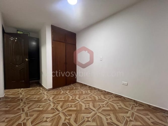 Casa de 4 alcobas en venta en San Isidro, Medellín, 105 m² · foto 10 de 24