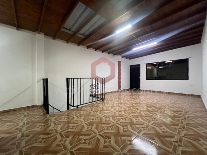 Casa de 4 alcobas en venta en San Isidro, Medellín, 105 m² · foto 18 de 24