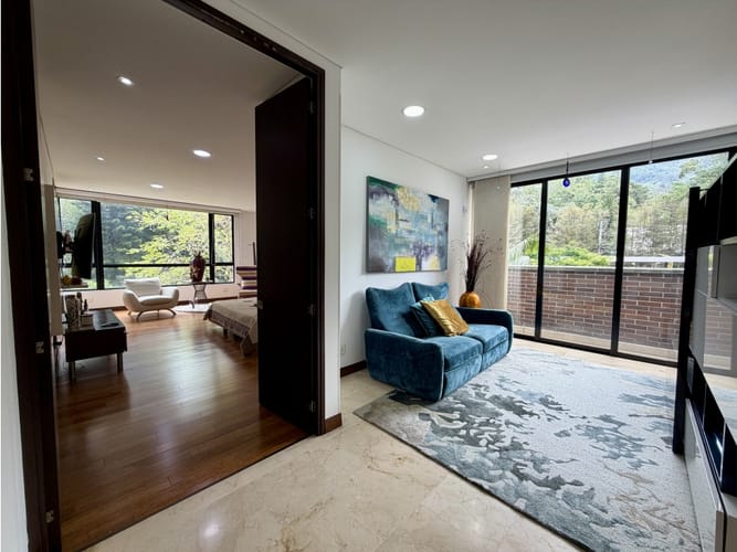 Apartamento de 3 alcobas en venta en Los Balsos, Medellín, 251 m² · foto 14 de 24