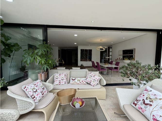Apartamento de 3 alcobas en venta en Los Balsos, Medellín, 251 m² · foto 24 de 24