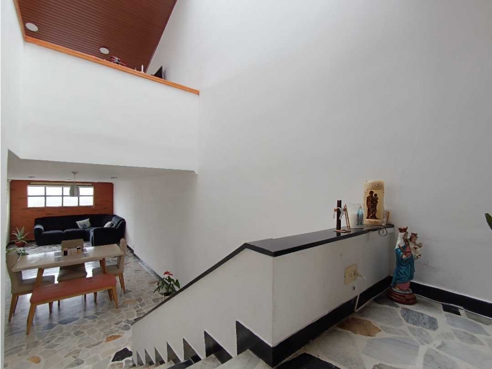 Casa en venta en La Francia, Manizales · foto 3 de 24