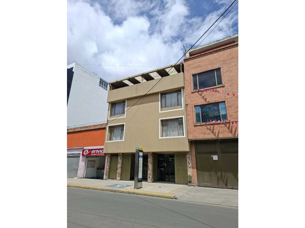 Casa en venta en El Vergel, Bogotá · foto 5 de 24