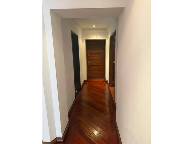 Apartamento de 2 alcobas en venta en La Carolina, Bogotá, 150 m² · foto 9 de 18