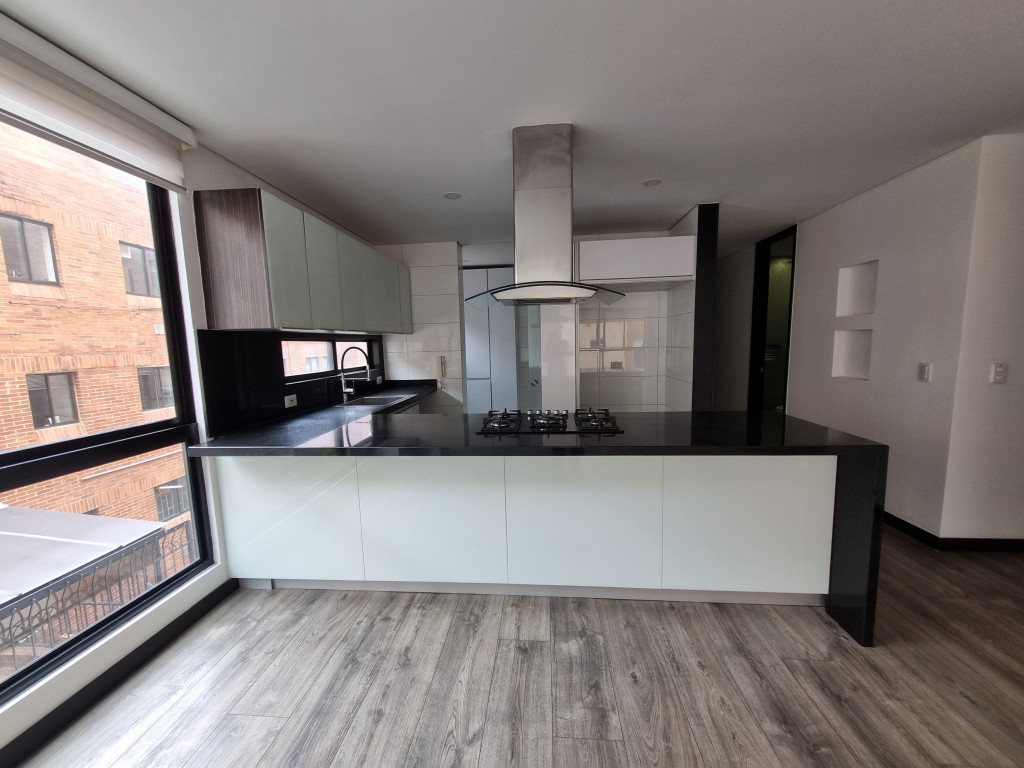 Apartamento en venta en Chicó Navarra, Bogotá · foto 7 de 24