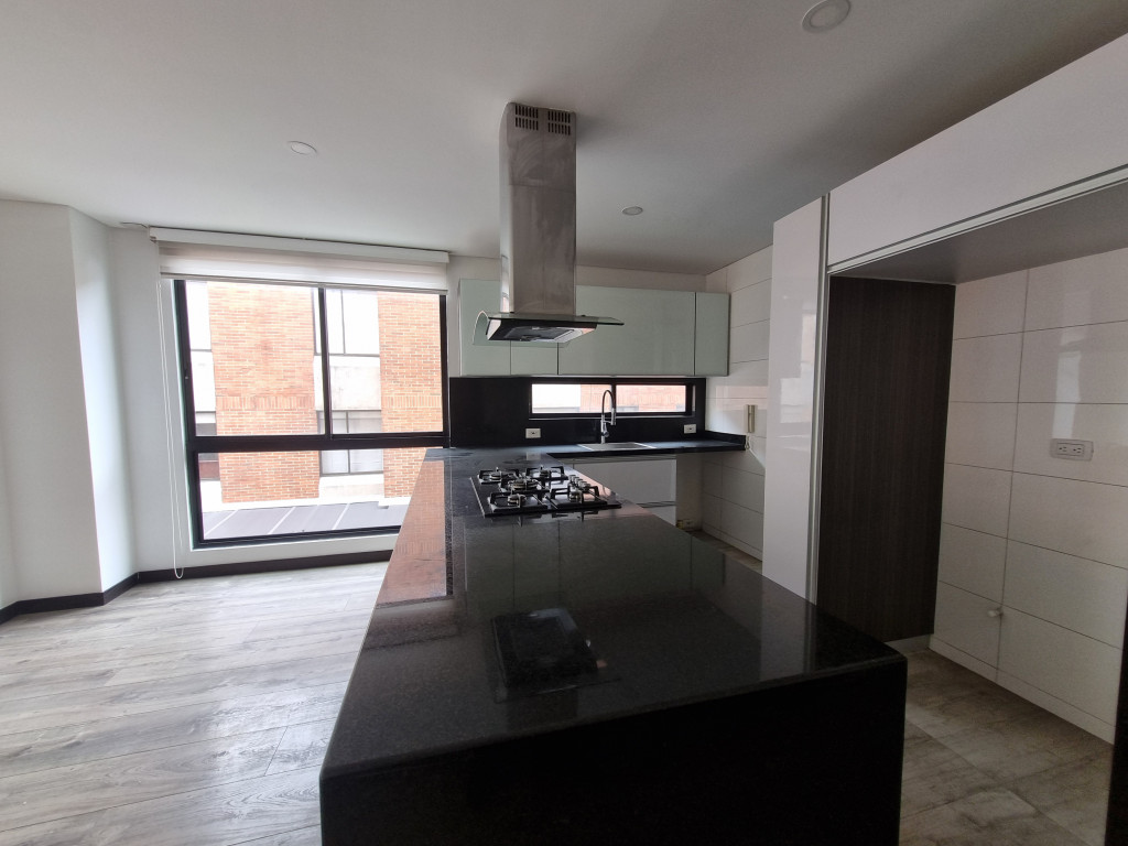 Apartamento en venta en Chicó Navarra, Bogotá · foto 9 de 24