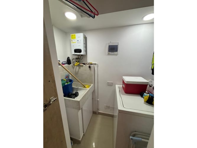 Apartamento en venta en Maria Auxiliadora, Medellín · foto 9 de 19