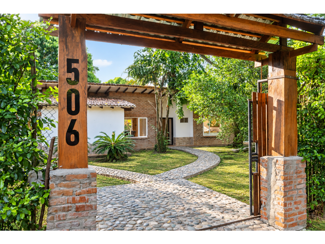 Casa de 5 alcobas en venta en La Morada, Jamundí, 244 m² · foto 2 de 23
