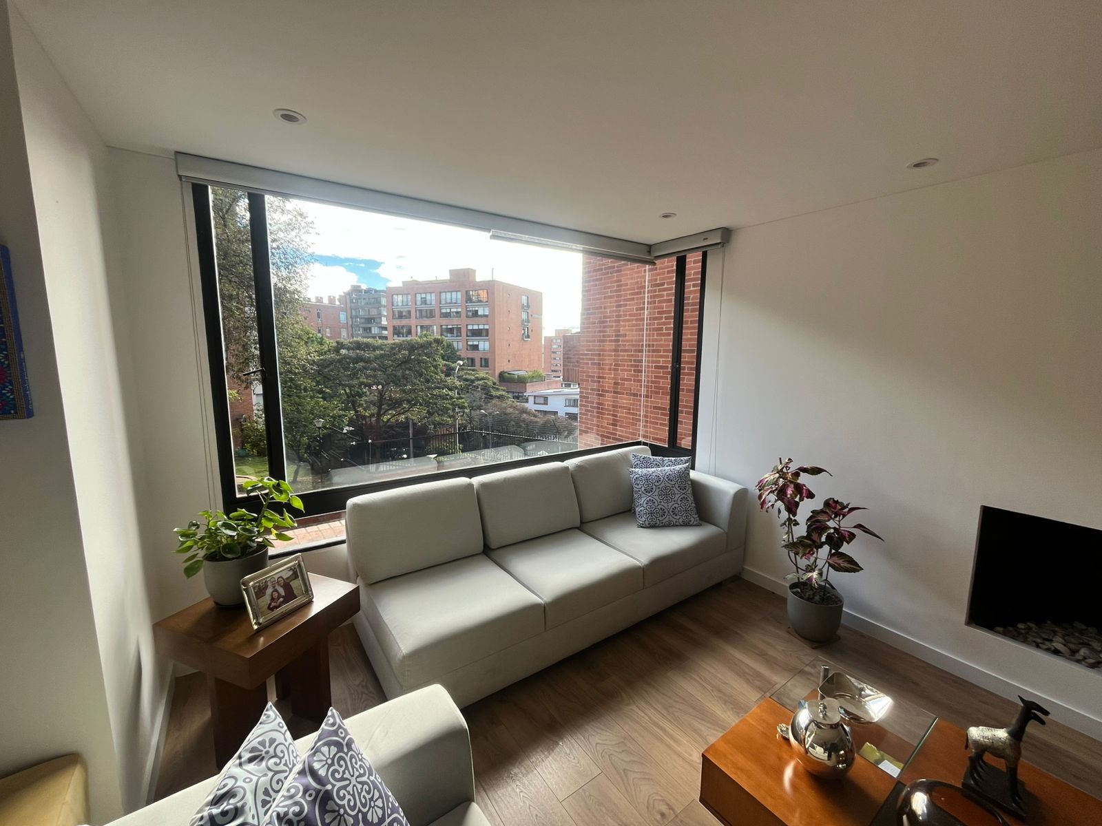 Apartamento en venta en Los Rosales, Bogotá · foto 3 de 20