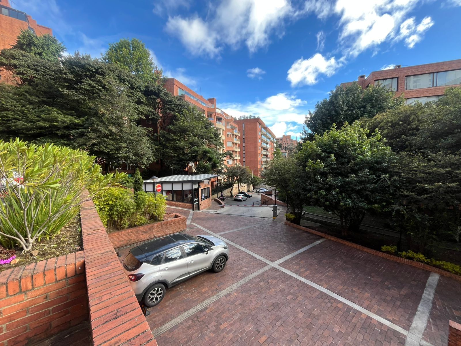 Apartamento en venta en Los Rosales, Bogotá · foto 16 de 20